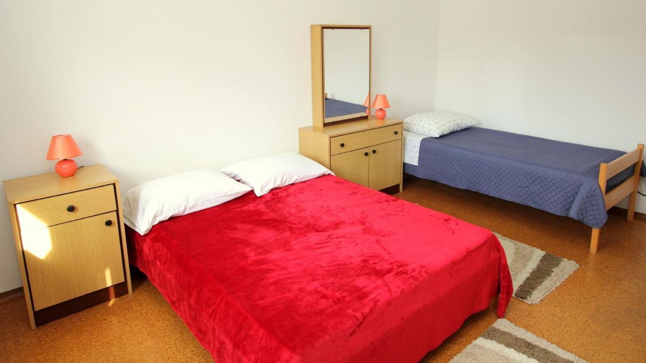 Apartmani Loli Ugljan Kültér fotó